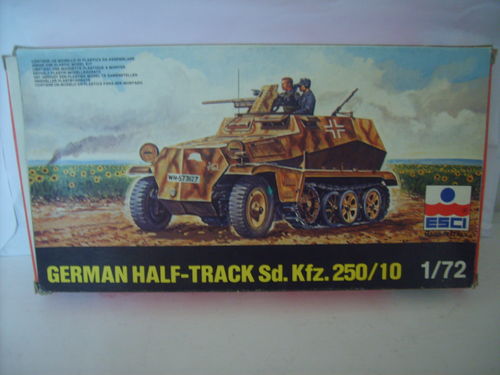 Esci 8051 German Half-Track Sd. kfz. 250/10 Bausatz 1:72 OVP