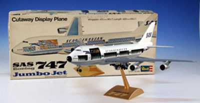 Revell H-177 Boeing 747 Cutaway Display Plane Bausatz 1:144 NEU OVP