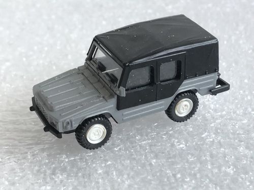 Roco miniatur modell H0 1707 VW Iltis geschlossenes Verdeck silbergrau/schwarz Maßstab 1:87 H0