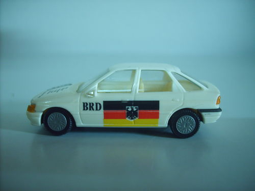Praline 5799 Ford Escort "Wiedervereinigung" BRD/DDR