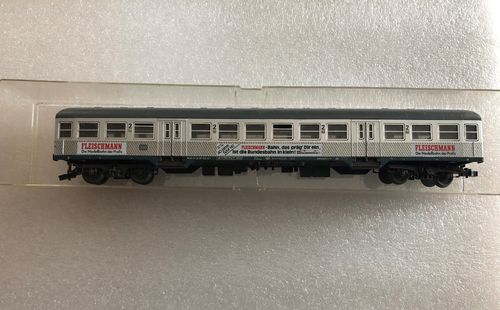 Fleischmann H0 5898K Personenwagen - Silberling 2. Klasse 40 Jahre Spur H0 Maßstab 1:87