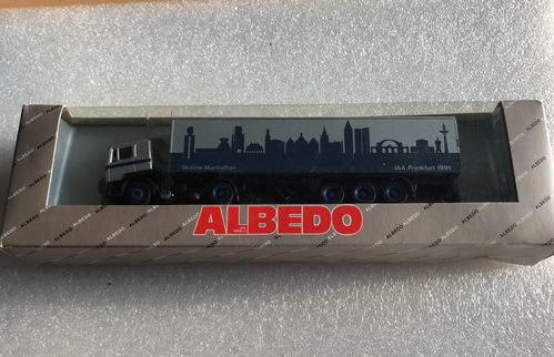 Albedo Sondermodell MAN F90 Koffersattelzug Skyline Mainhattan IAA Ffm 1991 1:87 H0 Neuwertig in OVP