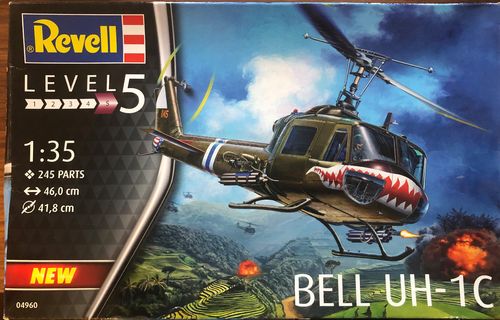 Revell 04960 Bell UH-1C Huey Vietnam Bausatz im Maßstab 1:35 Neuwertig in OVP